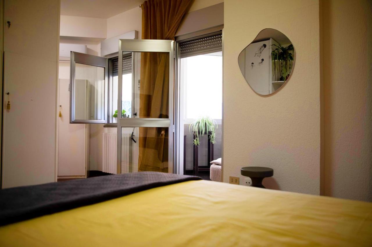 Sound Of Colors - Art Design Apartment Desenzano del Garda Zewnętrze zdjęcie
